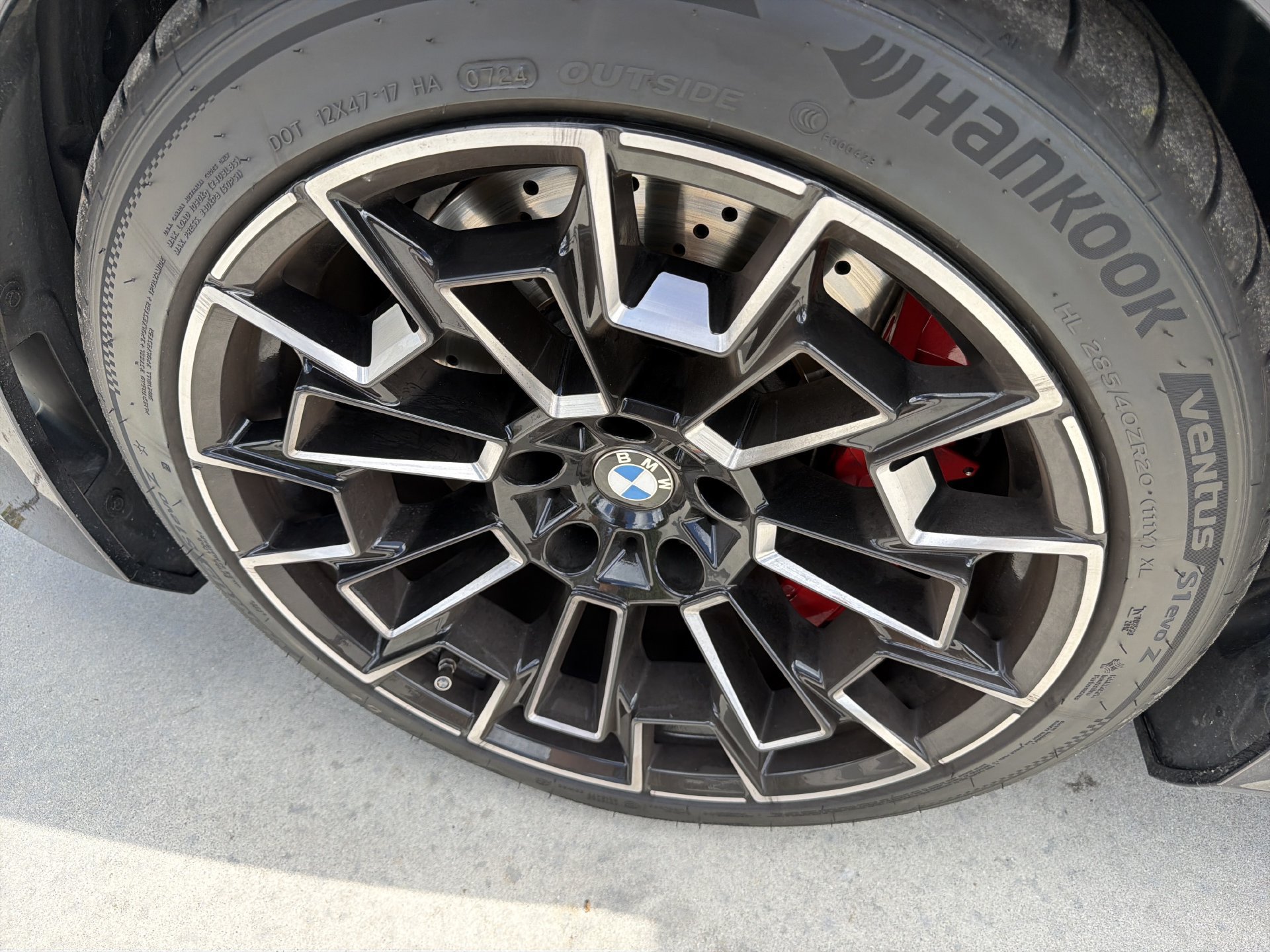 Used 2026 BMW M5 w/ Executive Package AWD/4WD image 10