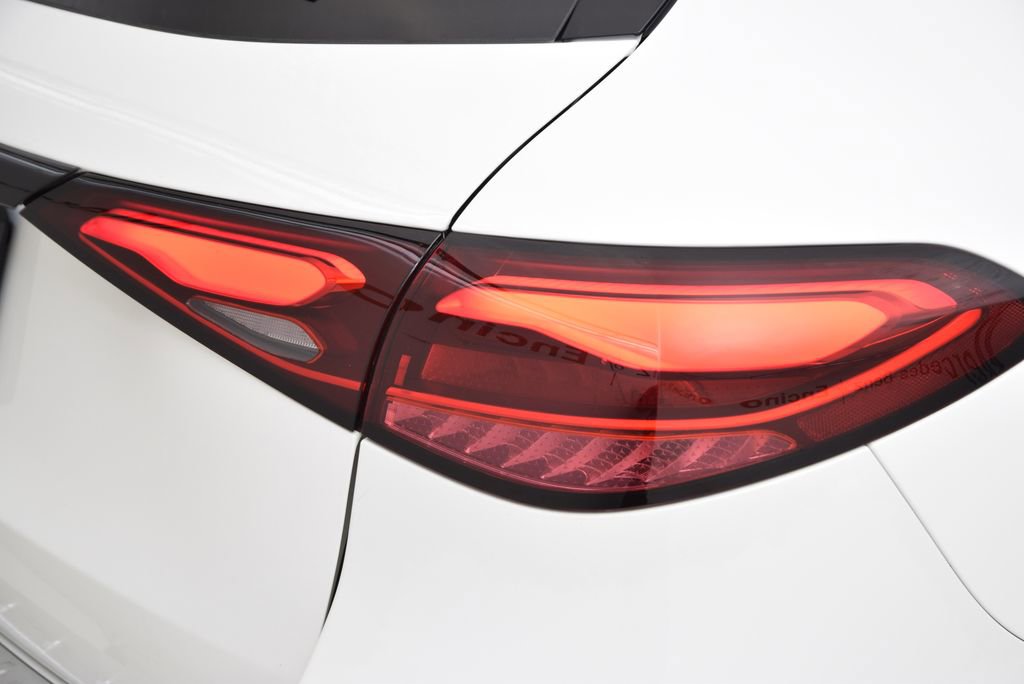 Certified 2026 Mercedes-Benz GLC 300 image 14