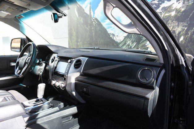 Used 2017 Toyota Tundra SR5 image 24