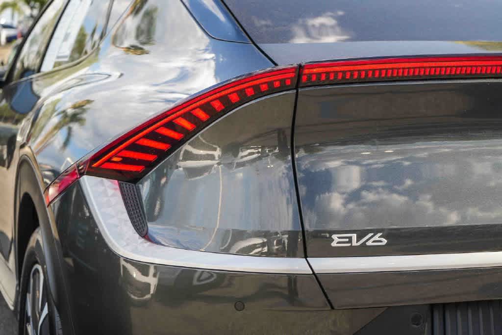 Certified 2024 Kia EV6 Light RWD image 9