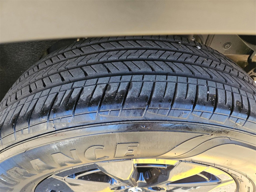 Used 2025 MAZDA CX-50 AWD 2.5 Hybrid w/ Premium Pkg image 26