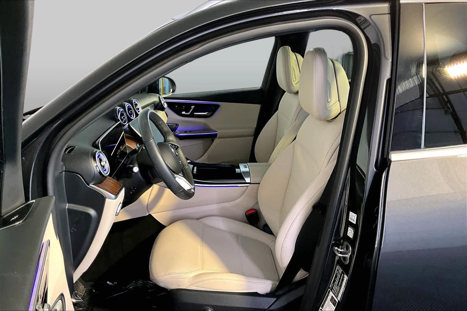 Used 2026 Mercedes-Benz GLC 300 4MATIC image 9