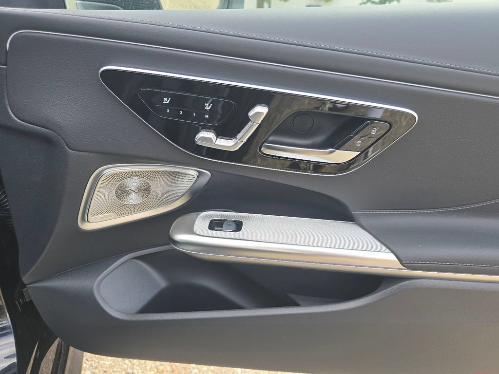 New 2026 Mercedes-Benz CLE 300 4MATIC Coupe image 24