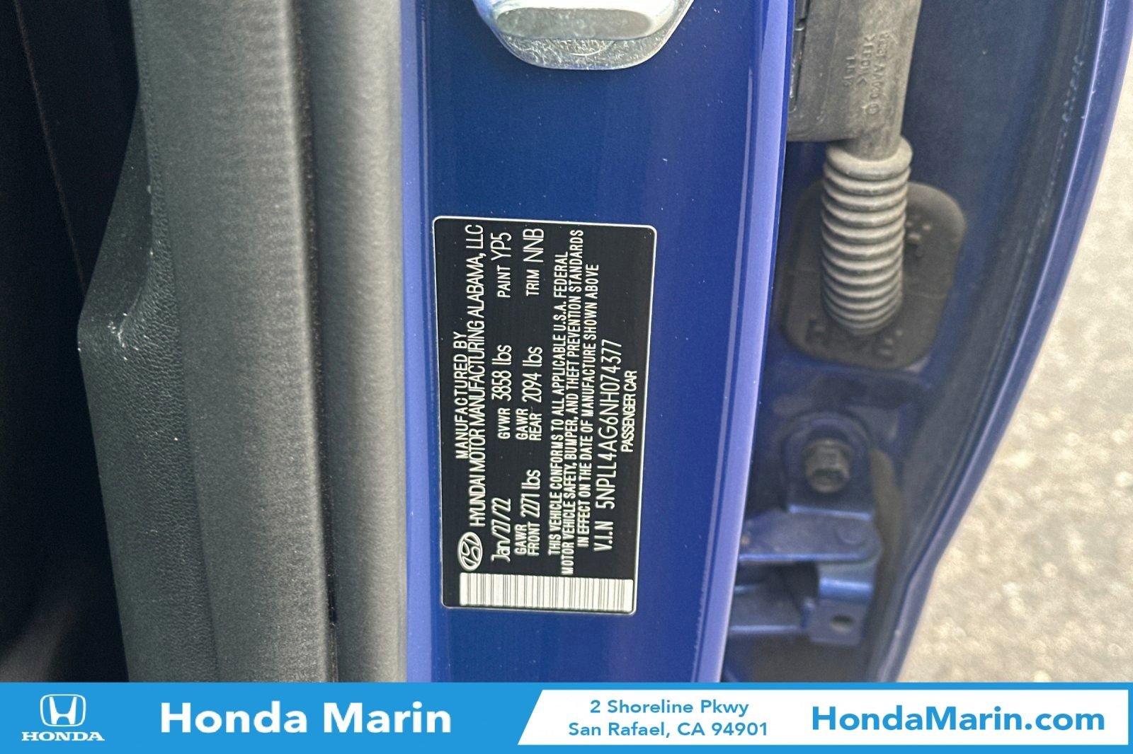 Used 2022 Hyundai Elantra SE image 32