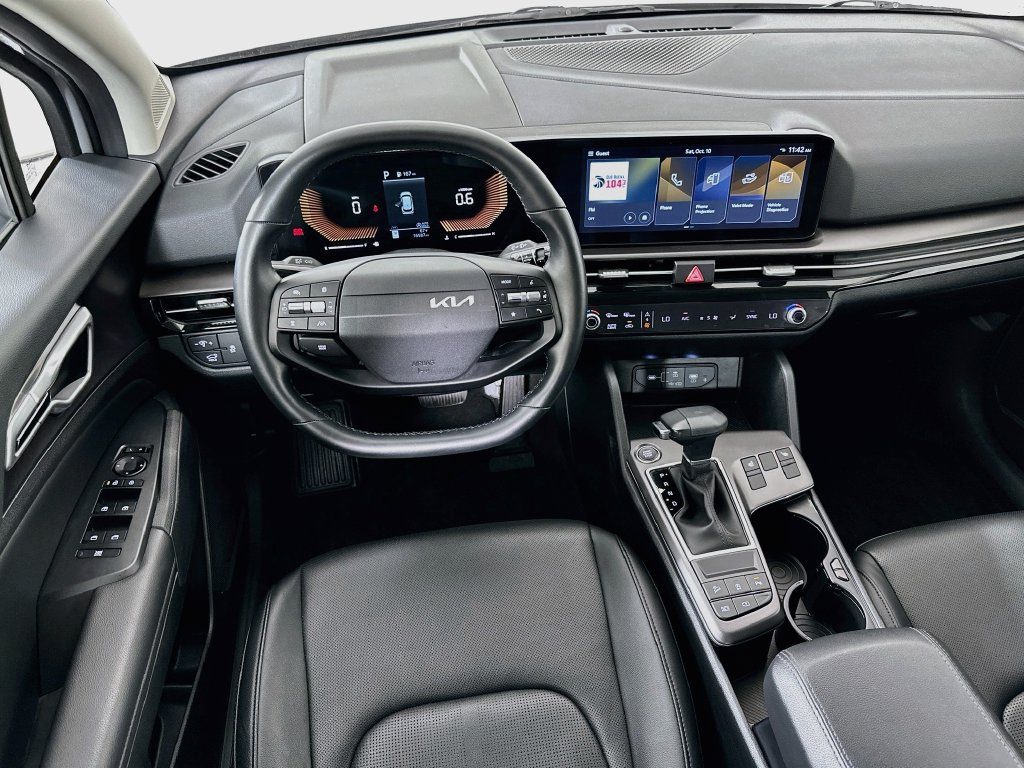Used 2026 Kia Sportage EX FWD image 21