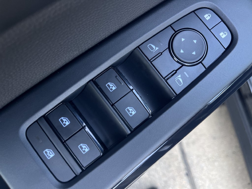 New 2026 Nissan Pathfinder SV AWD/4WD image 11