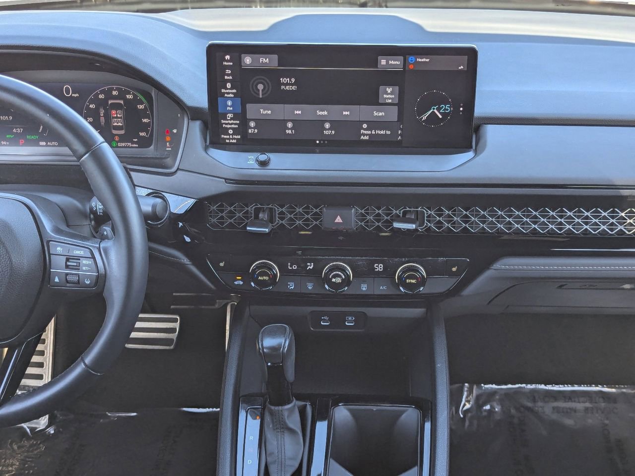 Used 2023 Honda Accord Sport image 14