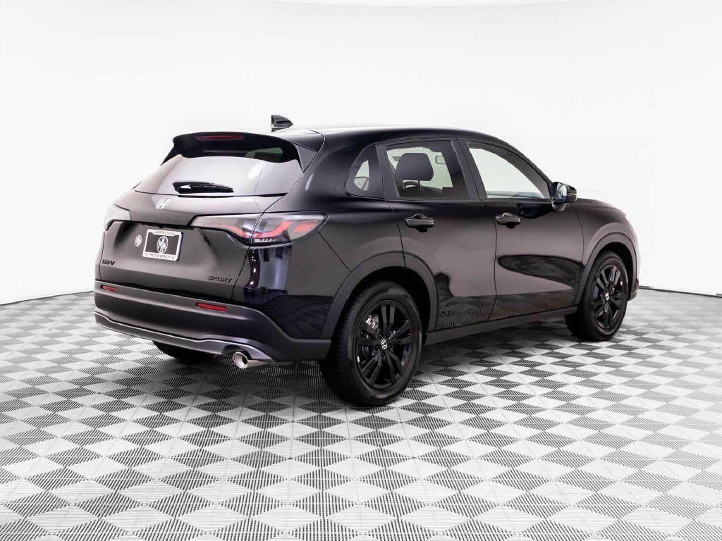 New 2027 Honda HR-V Sport image 6
