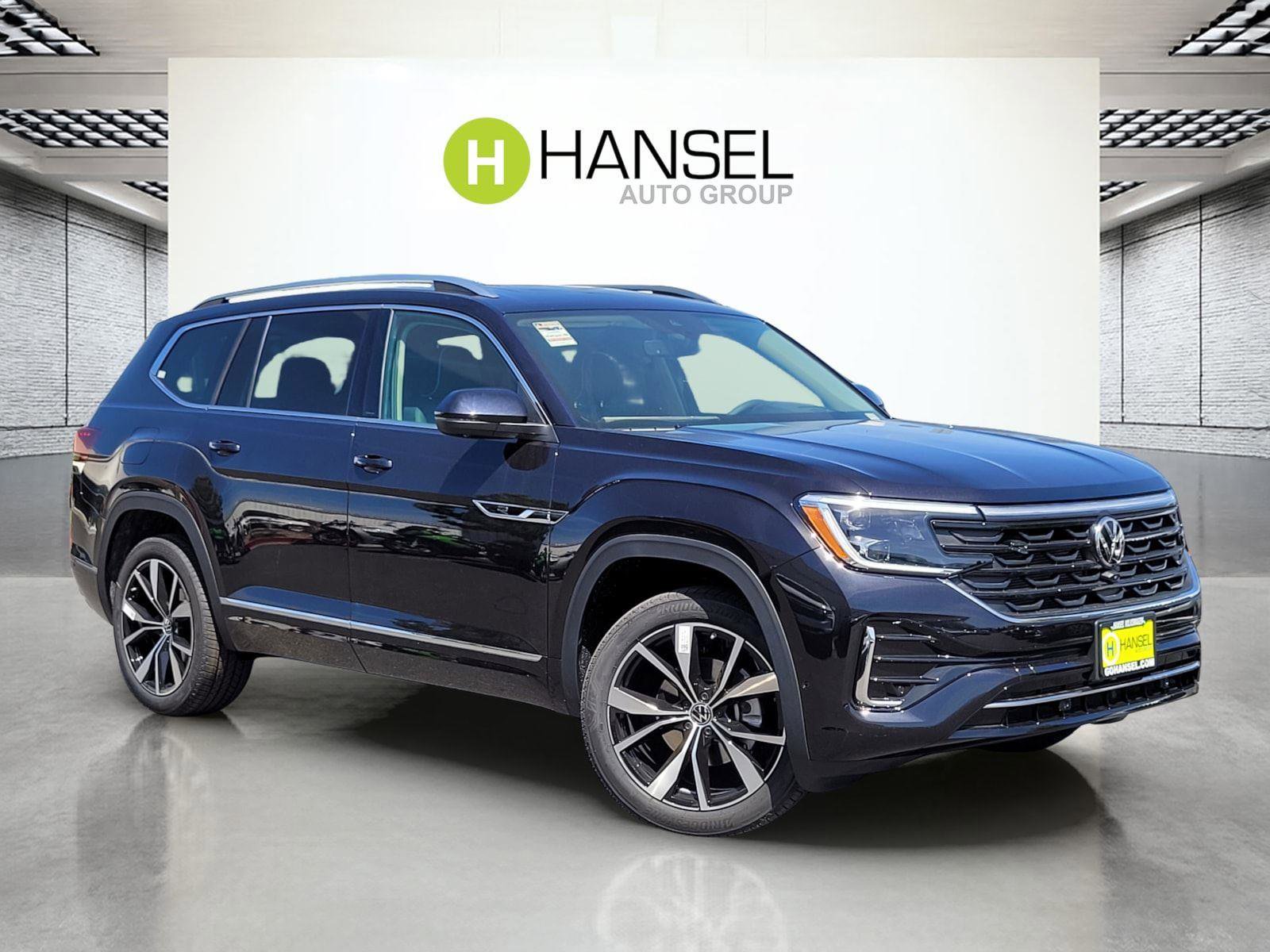 New 2025 Volkswagen Atlas SEL Premium R-Line image 1