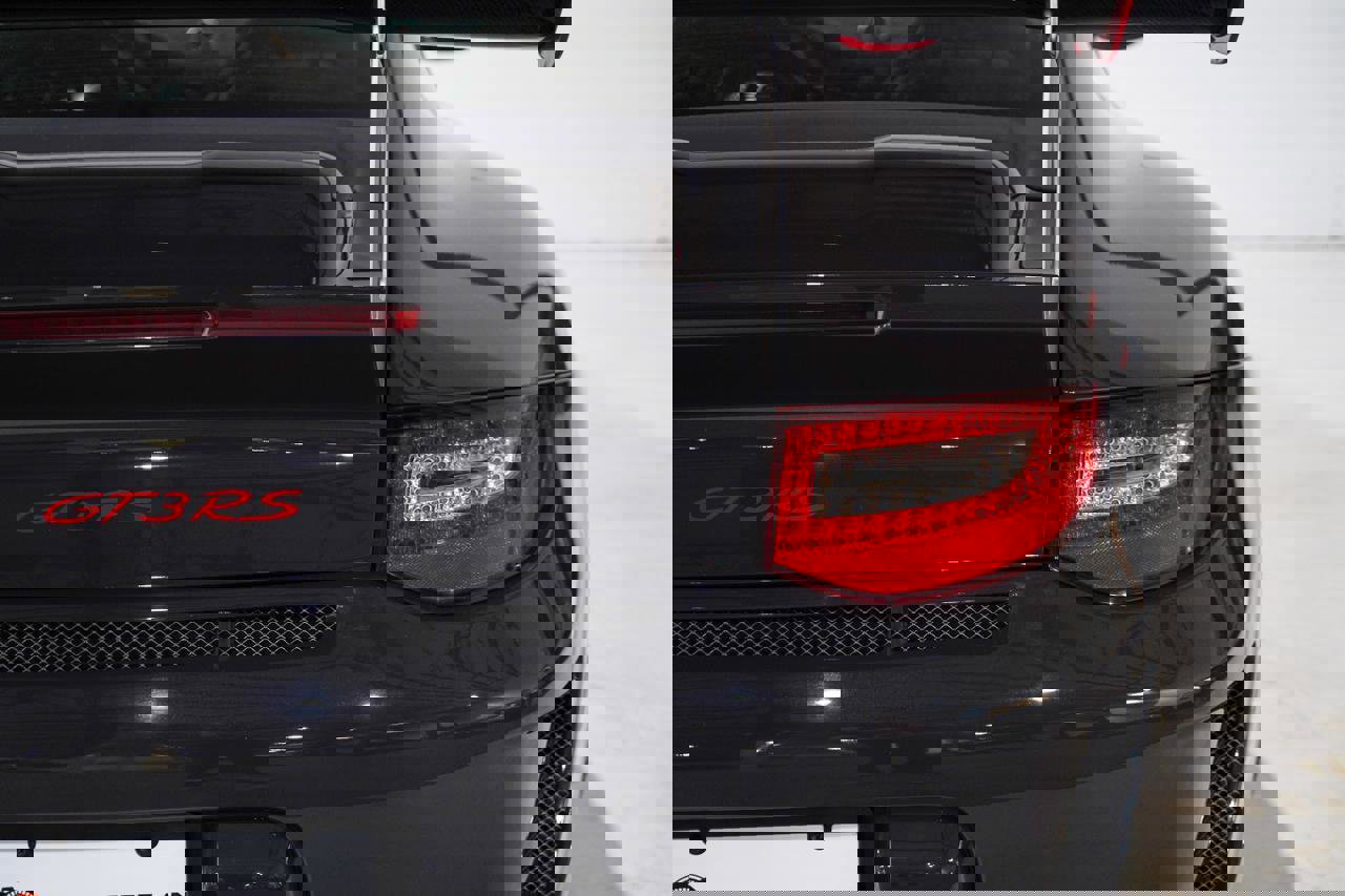 Used 2010 Porsche 911 GT3 RS image 33