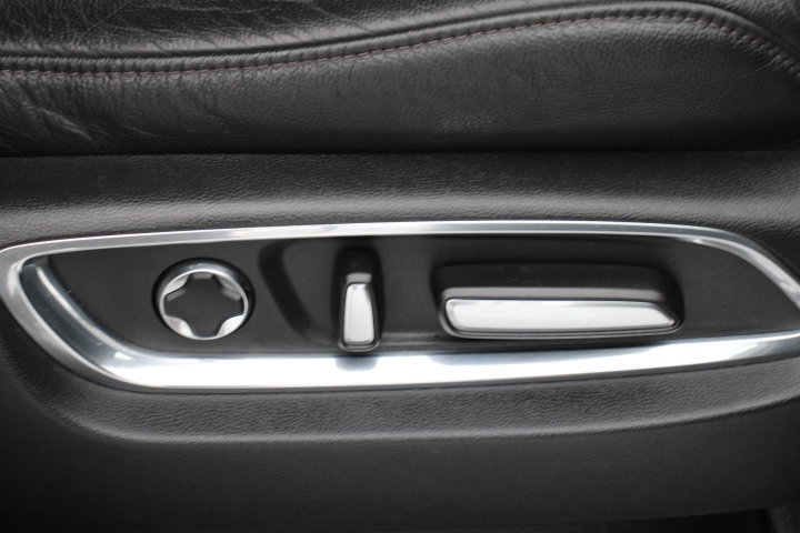 Used 2020 Acura MDX FWD image 24