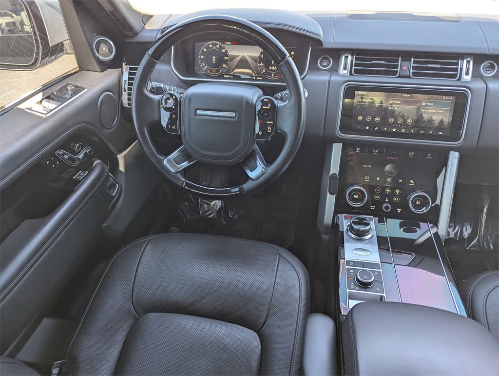 Used 2020 Land Rover Range Rover HSE image 7