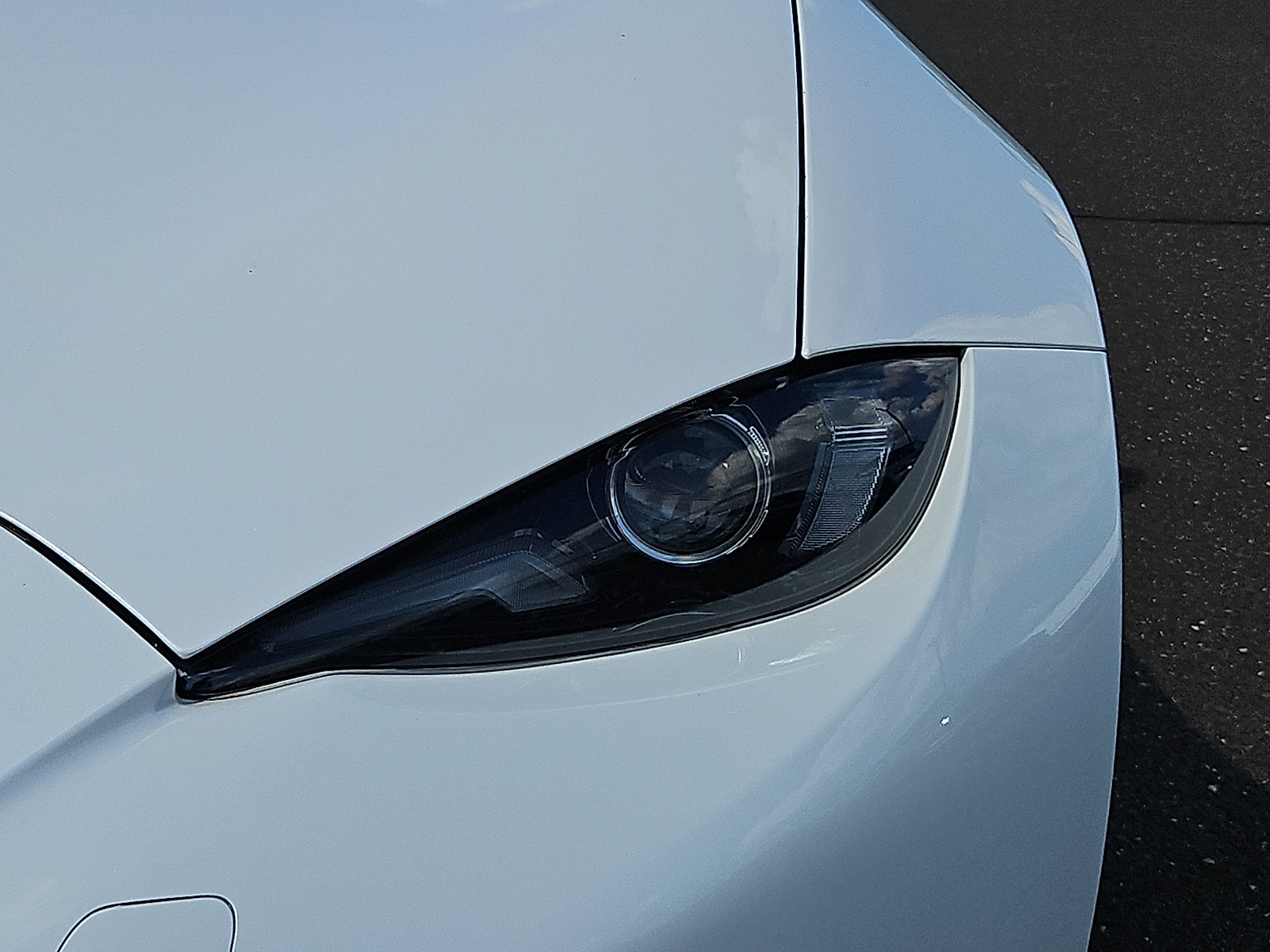 Used 2024 MAZDA MX-5 Miata RF Grand Touring RWD image 9
