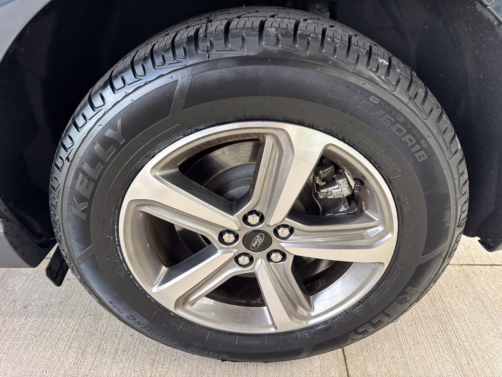 Certified 2024 Ford Edge SEL w/ Convenience Package AWD/4WD image 19