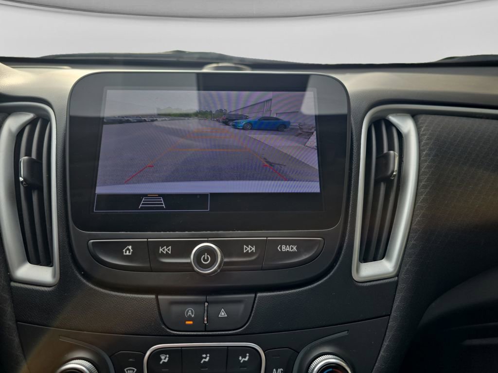 Used 2024 Chevrolet Malibu LT FWD image 22
