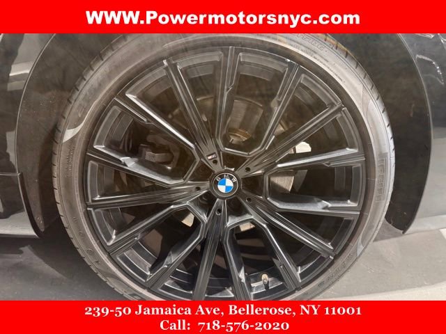 Used 2020 BMW 740i w/ M Sport Package image 10