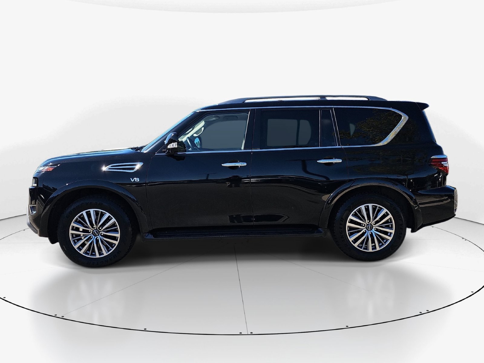 Used 2021 Nissan Armada SL w/ Captain's Chairs Package AWD/4WD image 10
