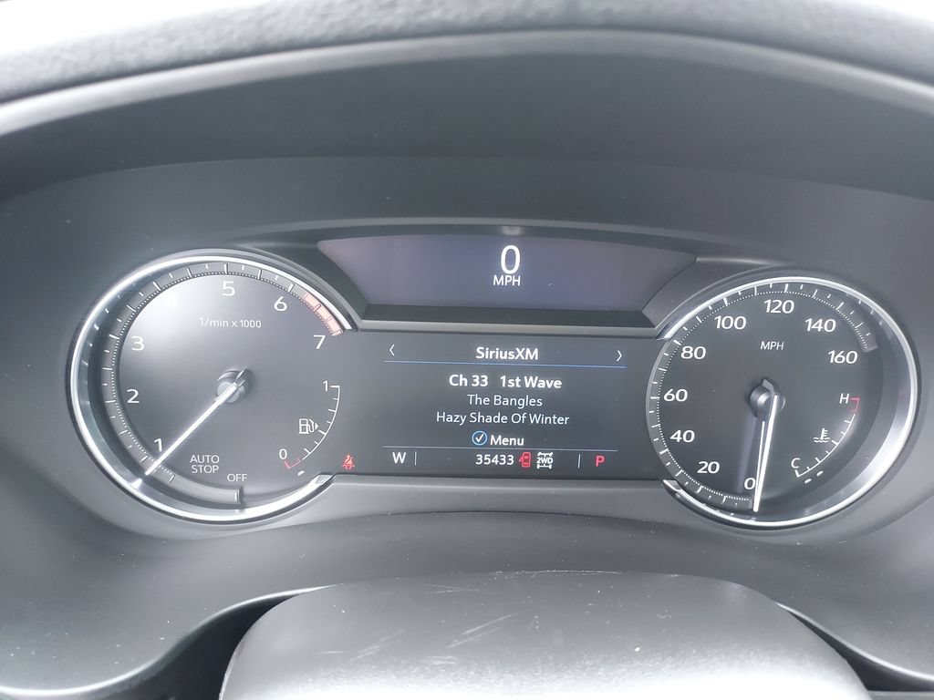 Used 2023 Cadillac XT4 Sport w/ Cold Weather Package AWD/4WD image 18