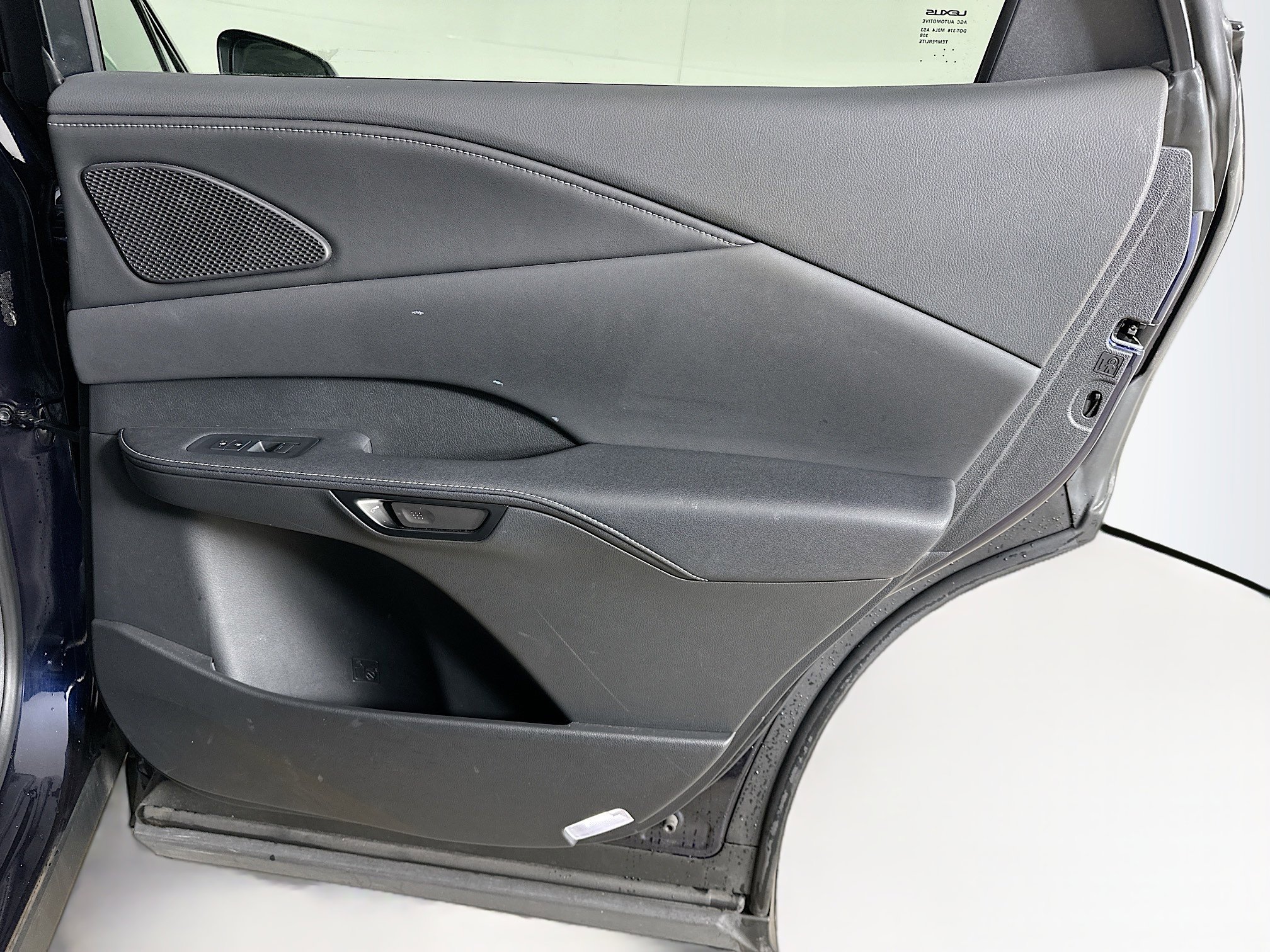 Used 2023 Lexus RX 350 Premium image 31