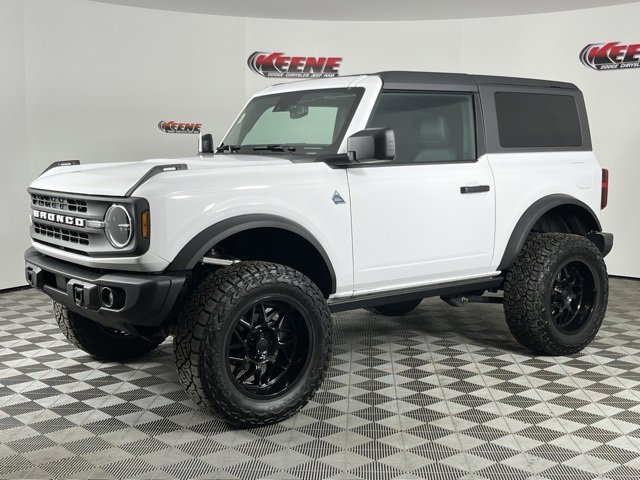Used 2024 Ford Bronco Black Diamond image 5