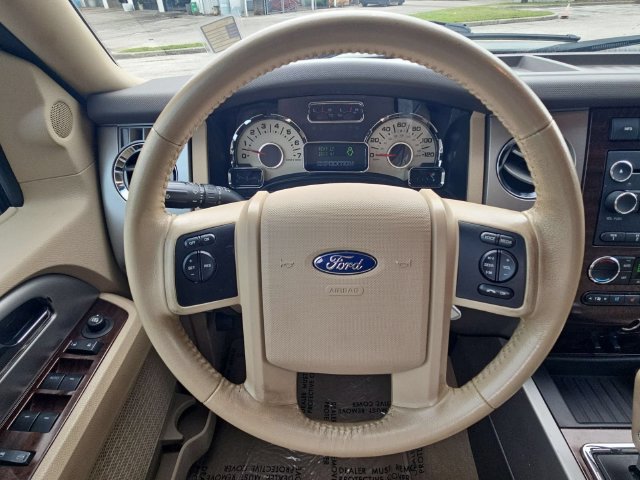 Used 2013 Ford Expedition XLT RWD image 13