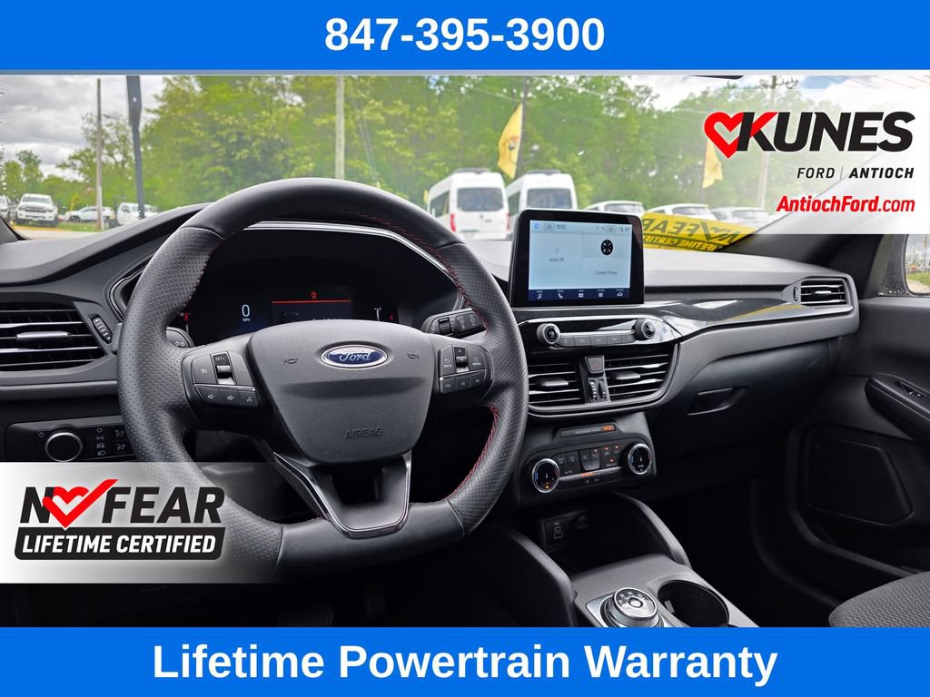 Certified 2025 Ford Escape ST-Line AWD/4WD image 14