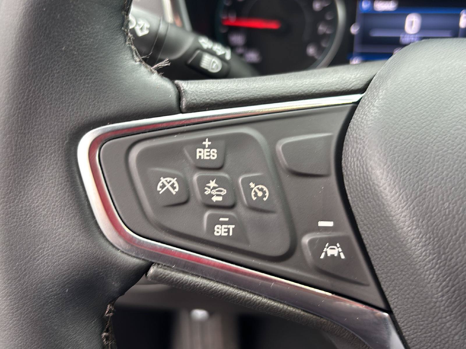 Used 2024 Chevrolet Equinox LT AWD/4WD image 22