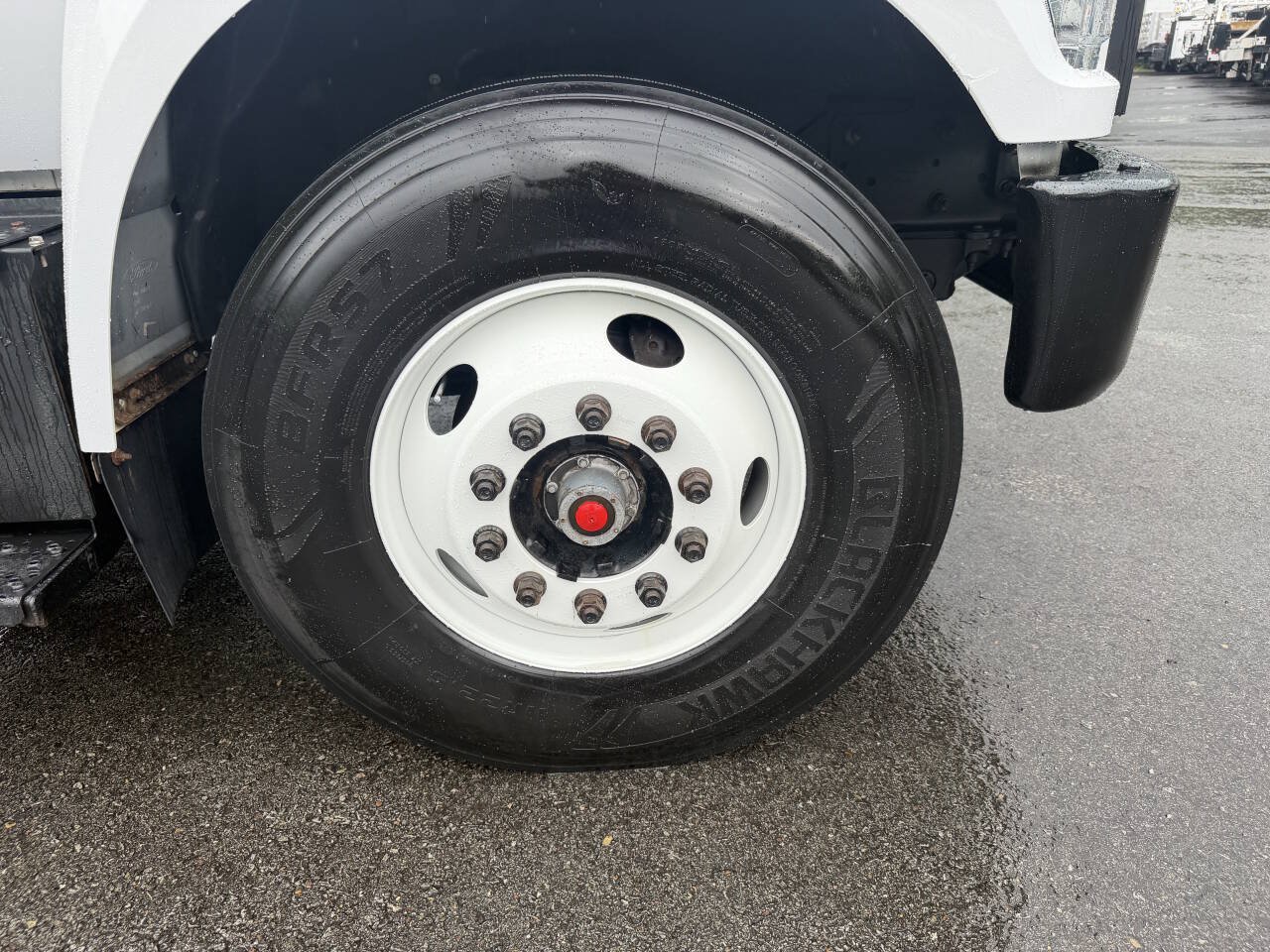 Used 2017 Ford F650 2WD SuperCab Super Duty image 56