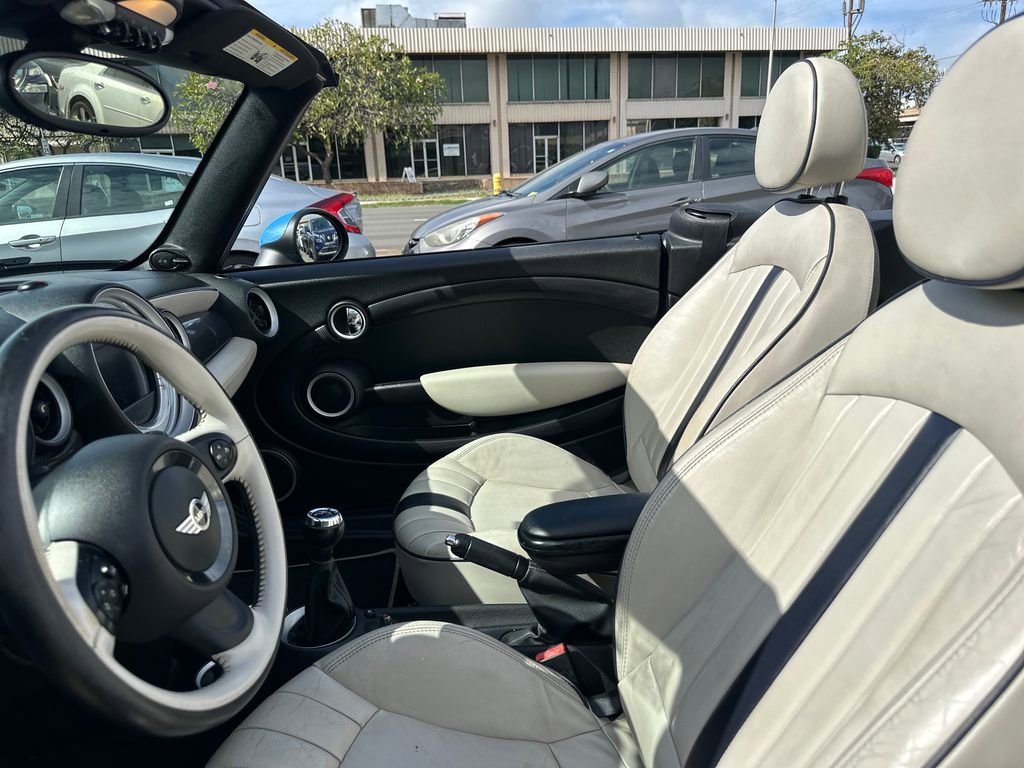 Used 2014 MINI Cooper S image 12