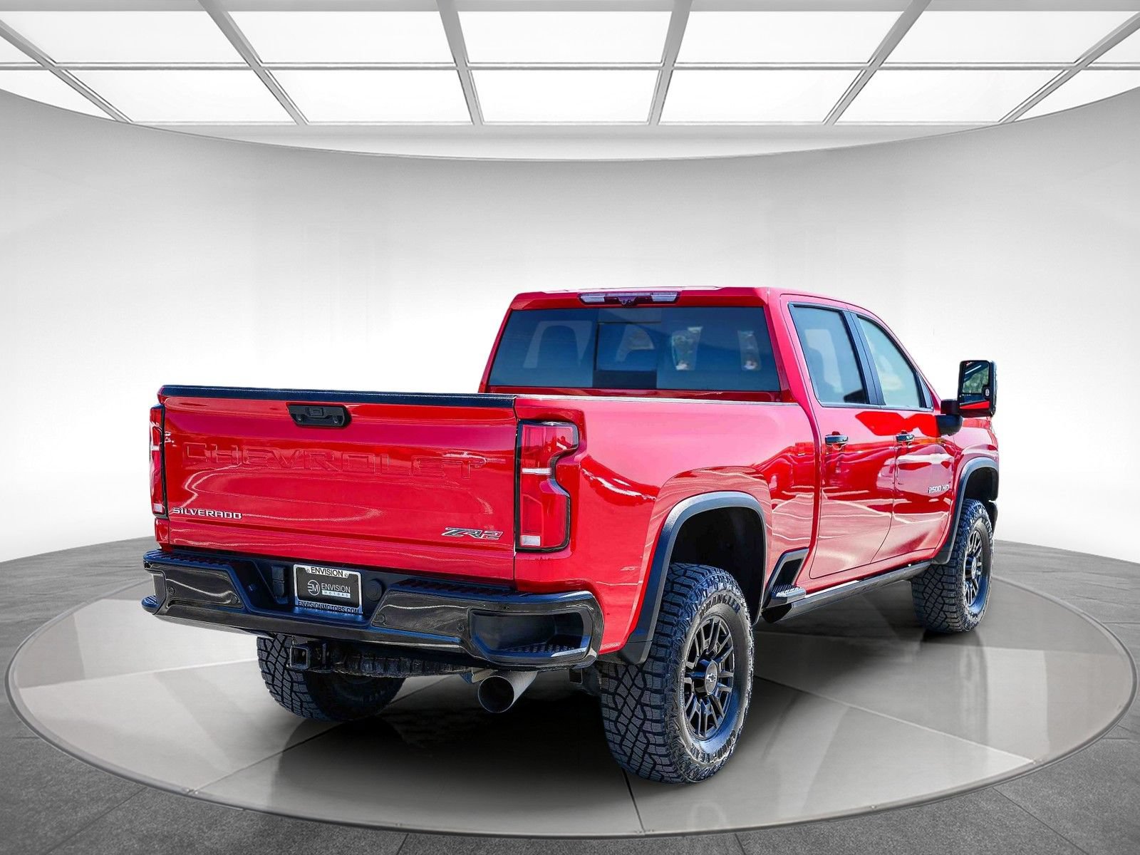 Used 2024 Chevrolet Silverado 2500 ZR2 w/ Technology Package AWD/4WD image 4