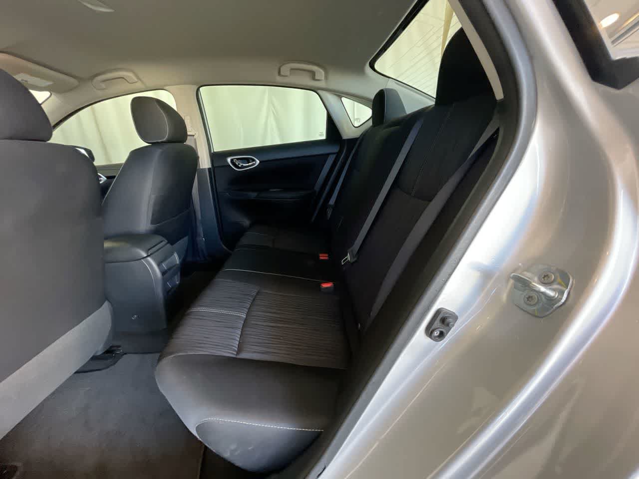 Used 2016 Nissan Sentra SV w/ Driver's Assist Package FWD image 22