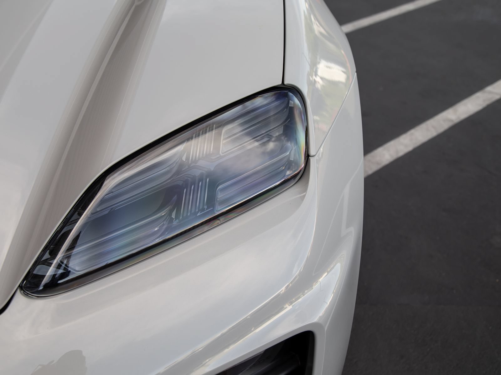 New 2026 Porsche Macan 4 Electric AWD/4WD image 13