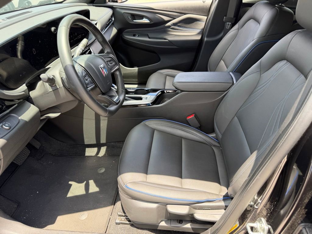 Used 2024 Buick Envista Sport Touring FWD image 23