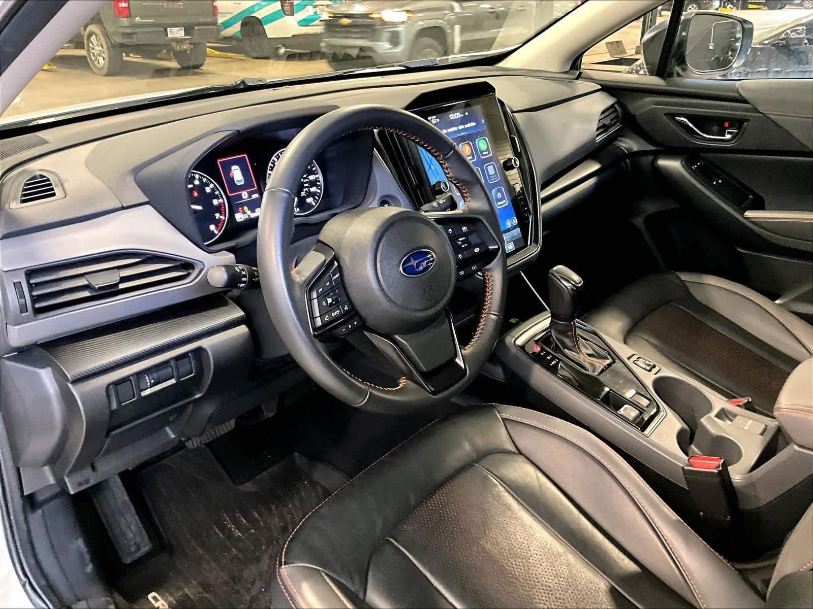 Used 2024 Subaru Crosstrek 2.5i Limited AWD/4WD image 8