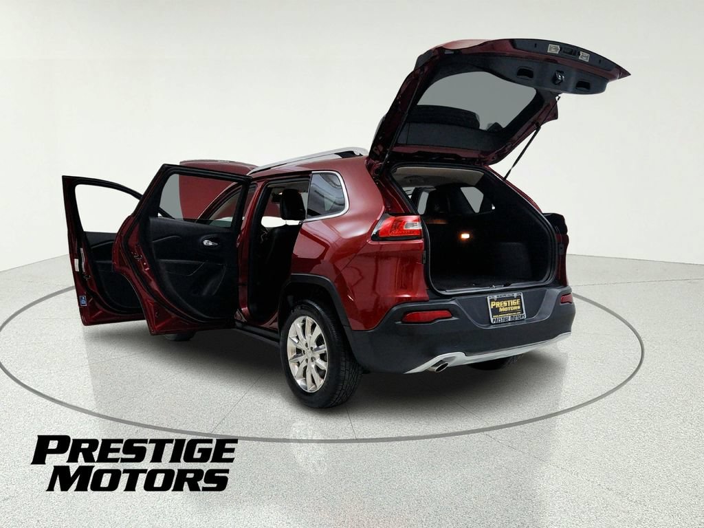 Used 2015 Jeep Cherokee Limited AWD/4WD image 12