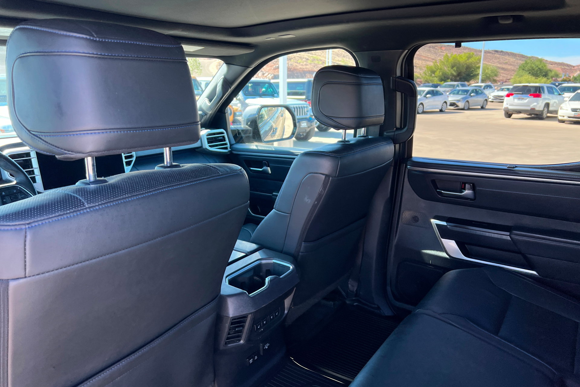 Used 2023 Toyota Tundra Platinum AWD/4WD image 20