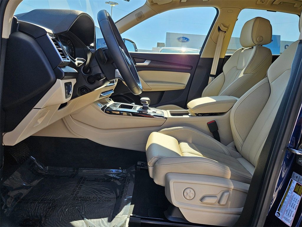 Used 2025 Audi Q5 2.0T Premium Plus w/ Premium Plus Package image 10
