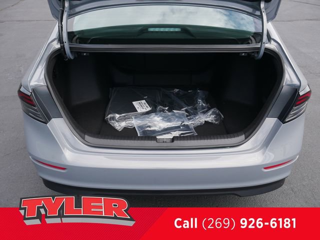 New 2025 Honda Accord SE image 17