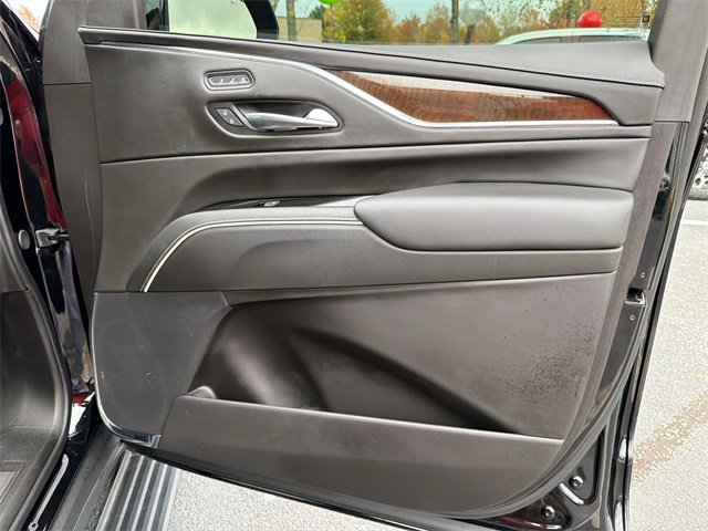 Certified 2024 Cadillac Escalade Sport Platinum w/ LPO, ONYX Package image 14