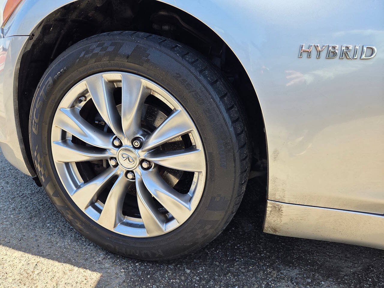 Used 2012 INFINITI M35 w/ Premium Pkg RWD image 43