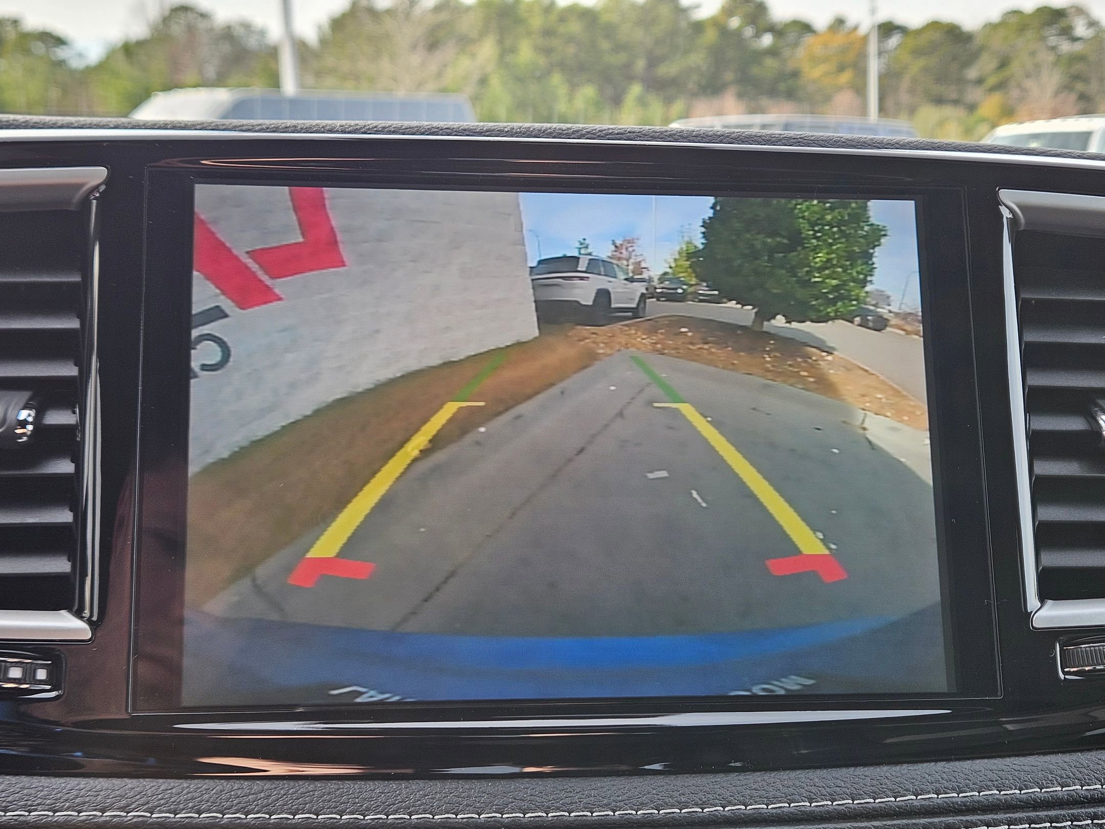 New 2026 Chrysler Pacifica Select image 26