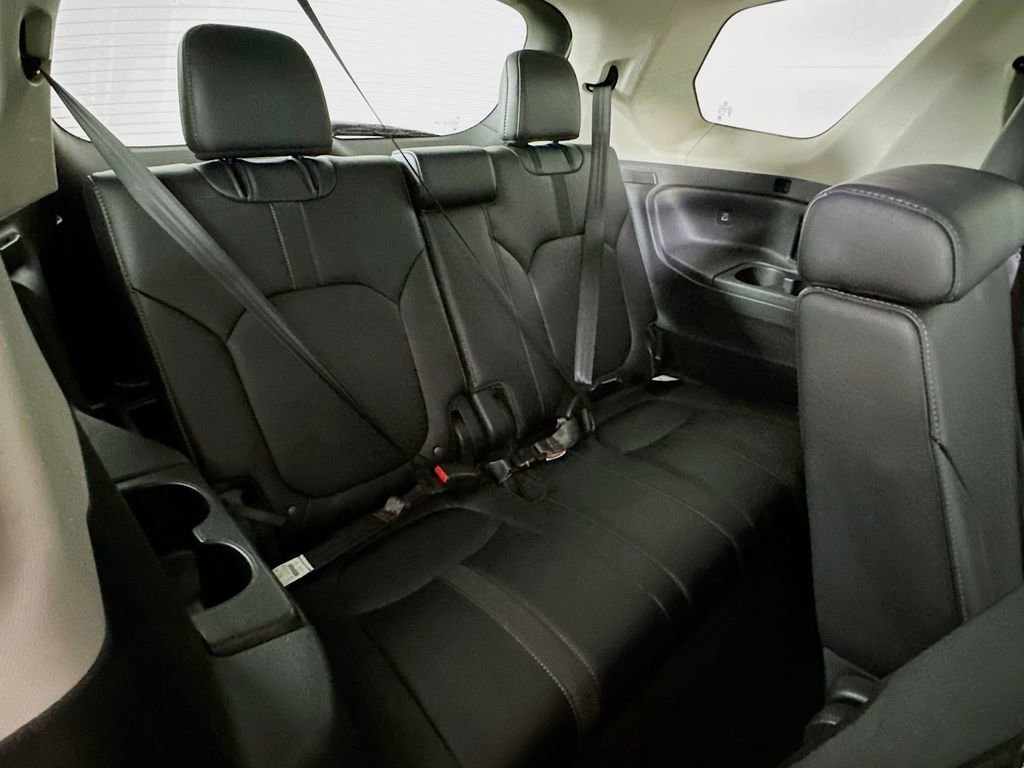 Used 2023 Honda Pilot EX-L image 14