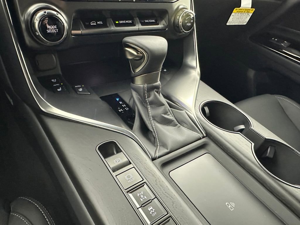 New 2026 Lexus LX 600 4WD w/ Interior Upgrade Package image 27