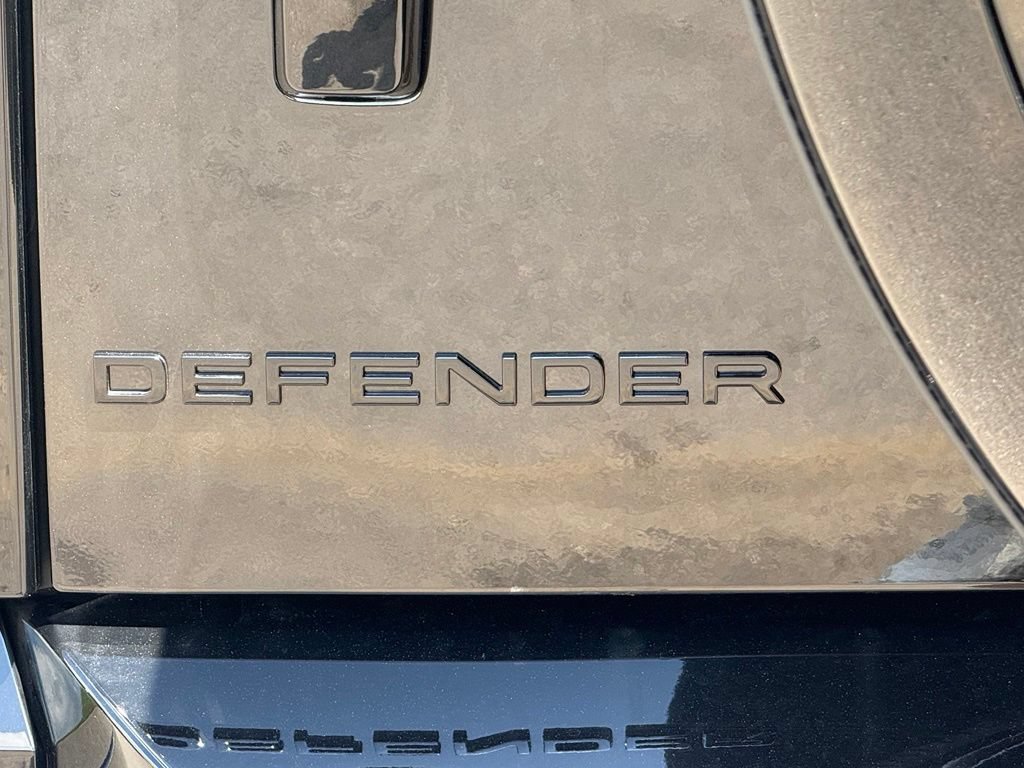 New 2026 Land Rover Defender 130 V8 AWD/4WD image 42