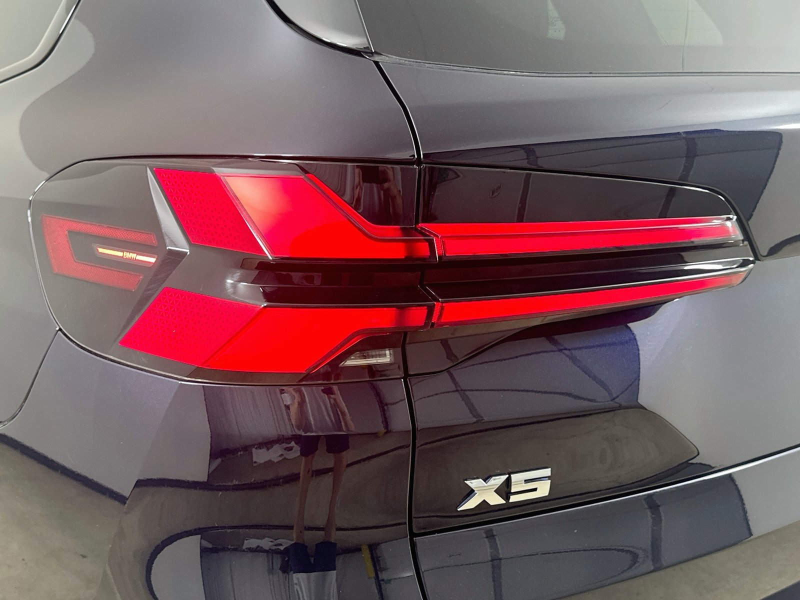 Used 2024 BMW X5 M60i w/ Climate Comfort Package AWD/4WD image 12