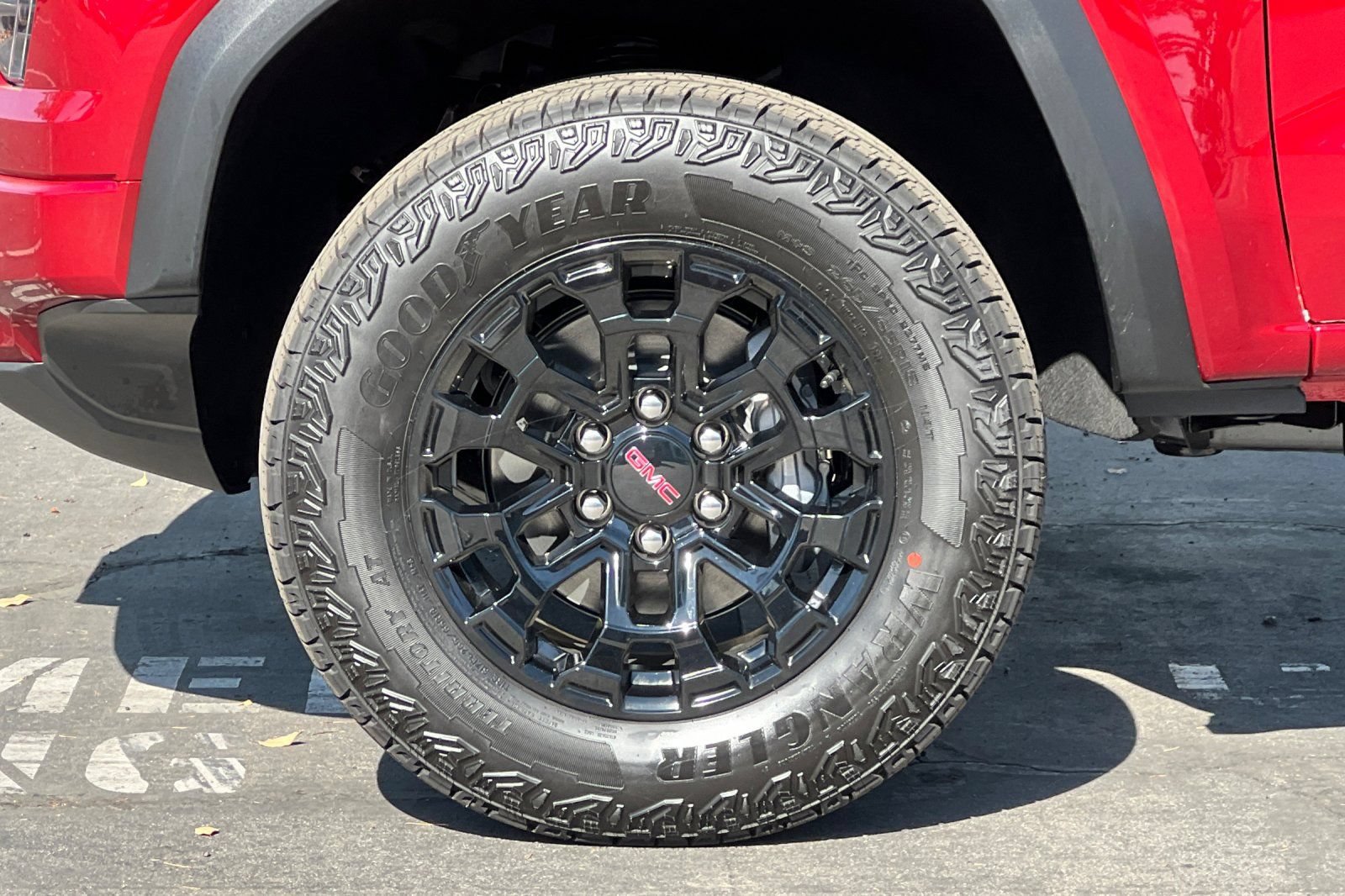 New 2026 GMC Canyon Elevation RWD image 27