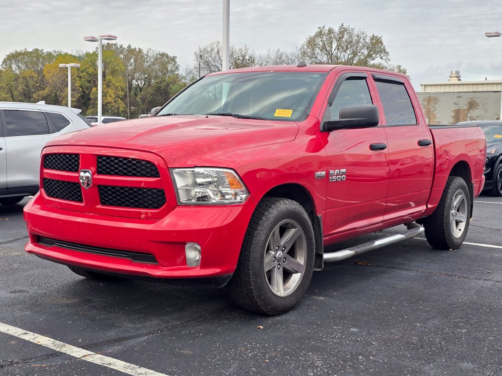Used 2016 RAM 1500 Express w/ Popular Equipment Group AWD/4WD image 3