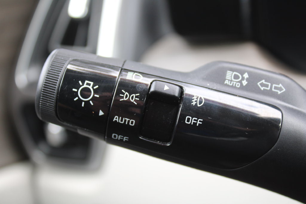 Certified 2023 Kia Sorento EX w/ Panoramic Sunroof Package FWD image 30