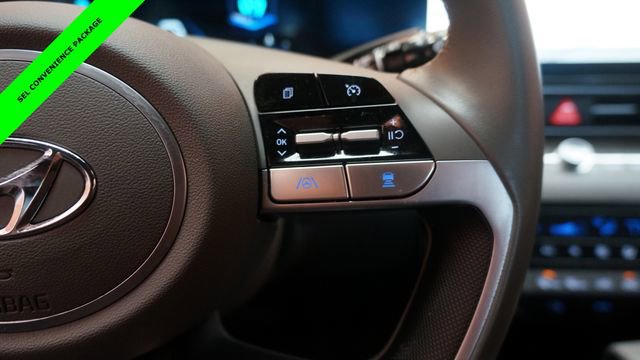 Used 2023 Hyundai Elantra SEL w/ Convenience Package image 22