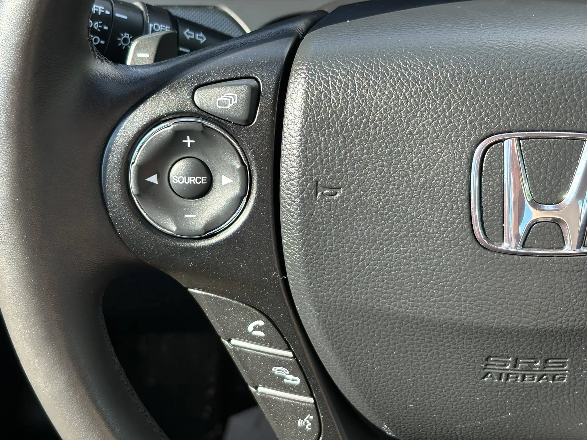 Used 2013 Honda Accord Sport image 10